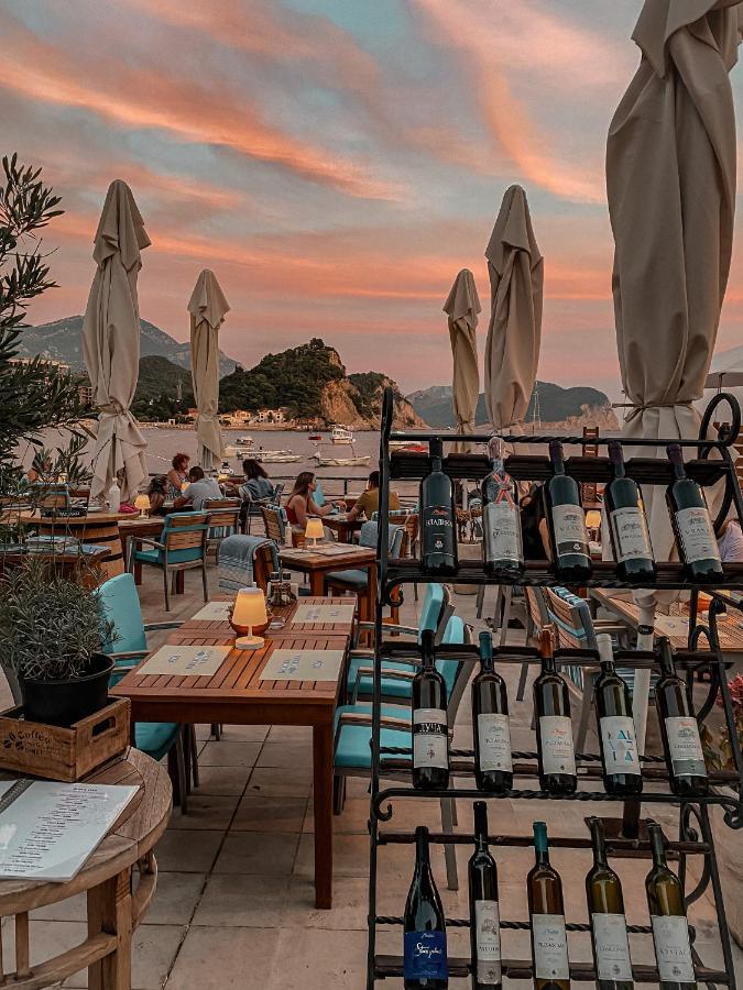 Apartments First Line Petrovac エクステリア 写真
