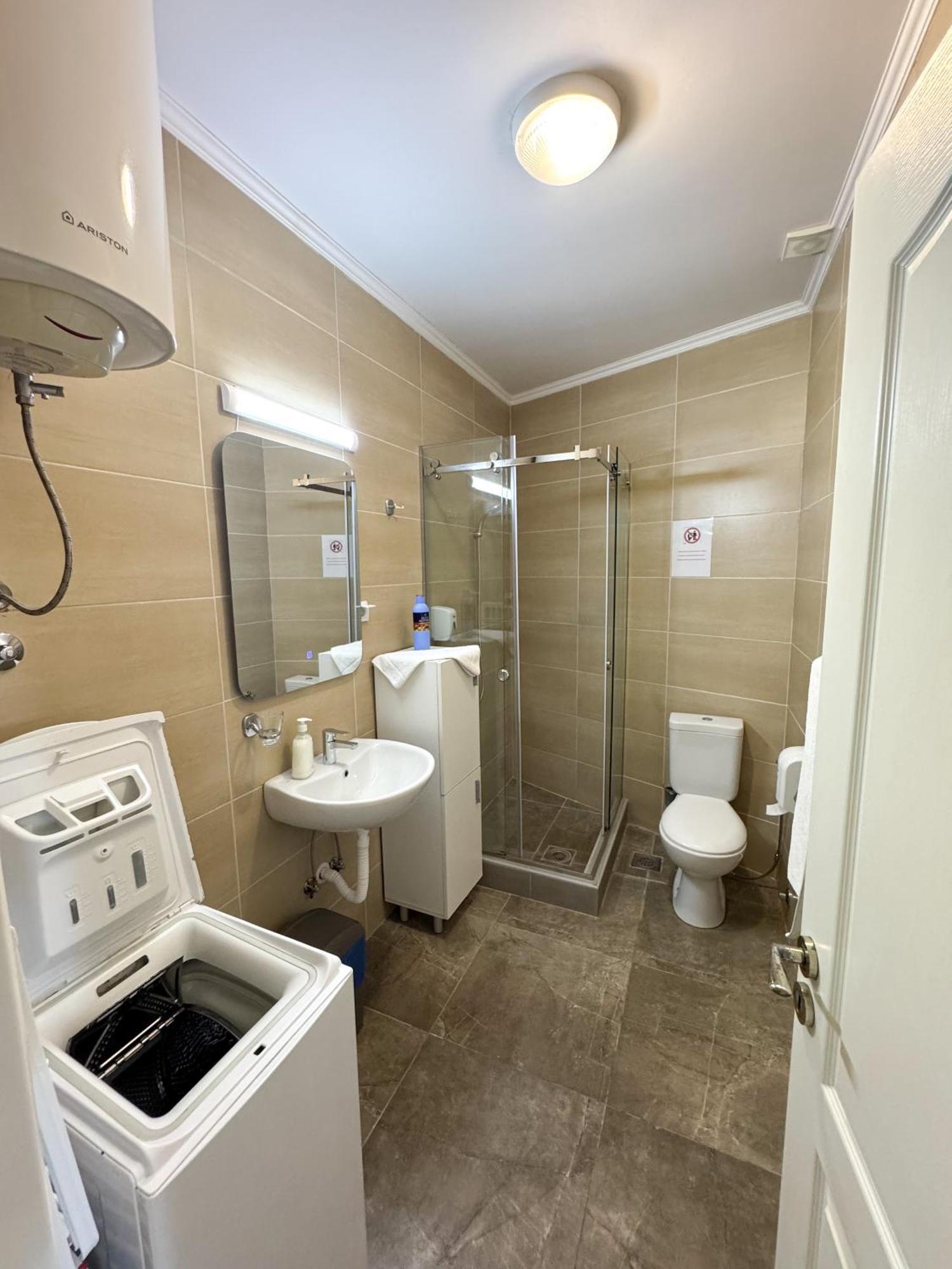 Apartments First Line Petrovac エクステリア 写真