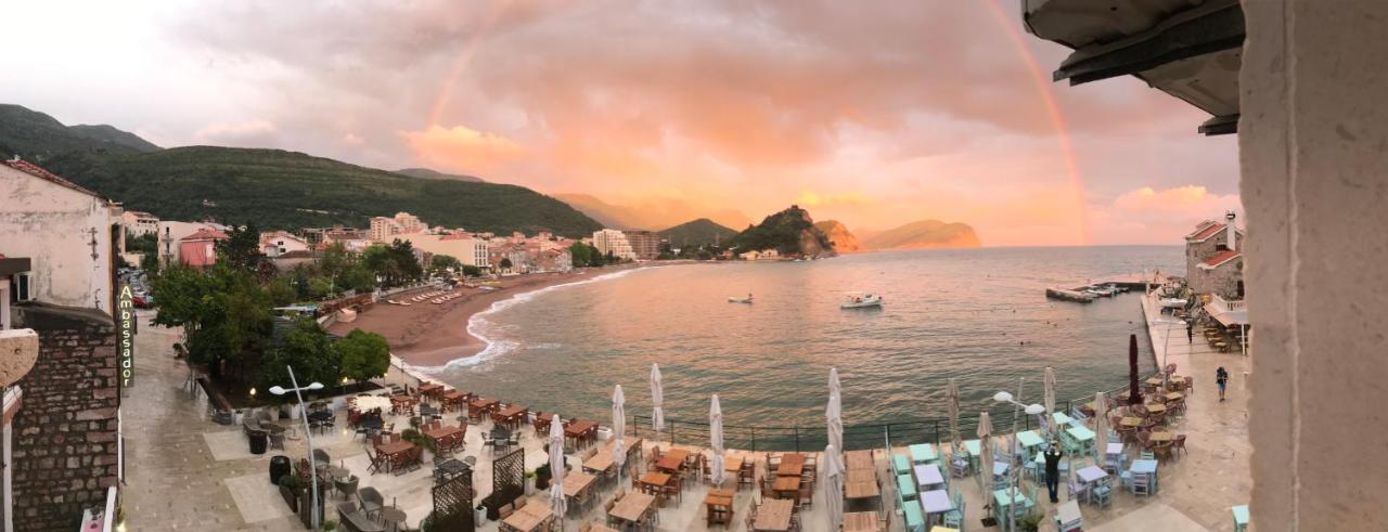 Apartments First Line Petrovac エクステリア 写真